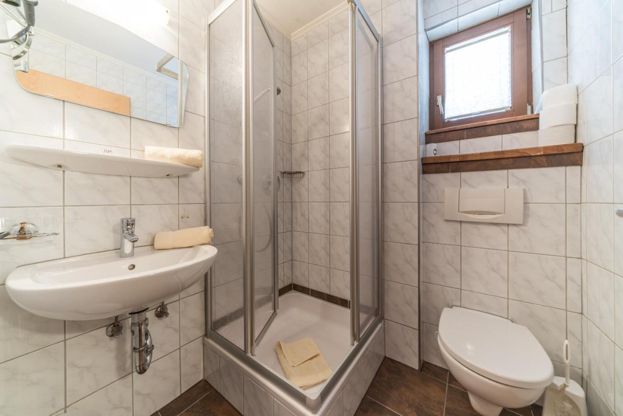 Ferienwohnungen Rustica Längenfeld Exterior foto